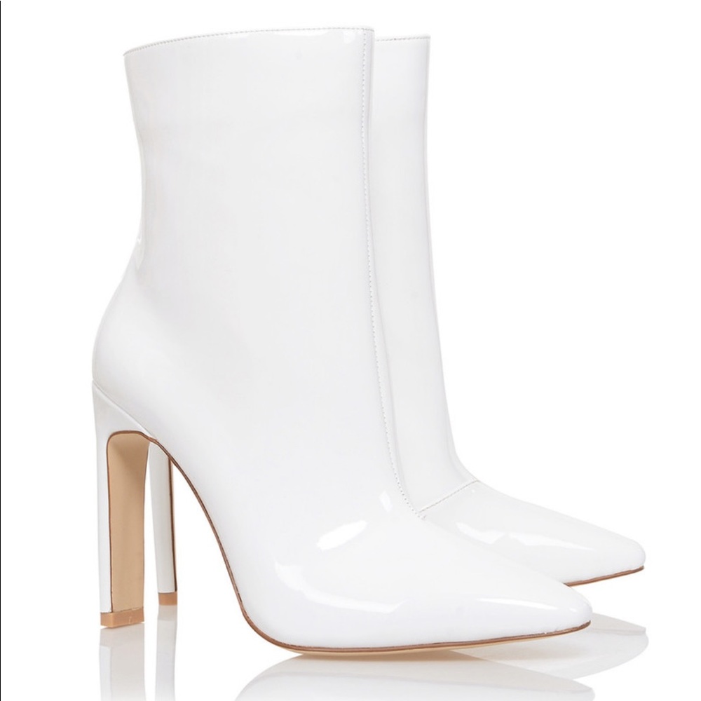 Mistress Rocks White Vinyl Ankle Boot | Size: 6.5